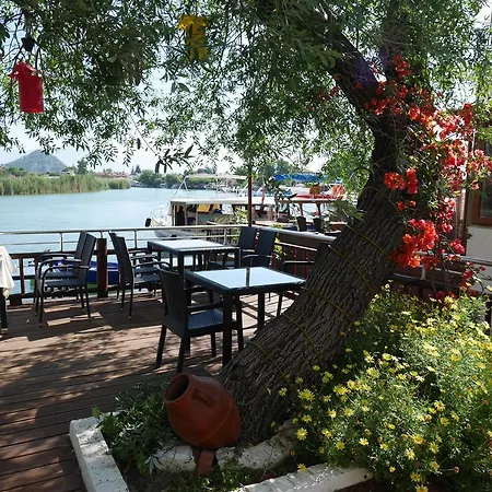 Otel Longhouse Dalyan